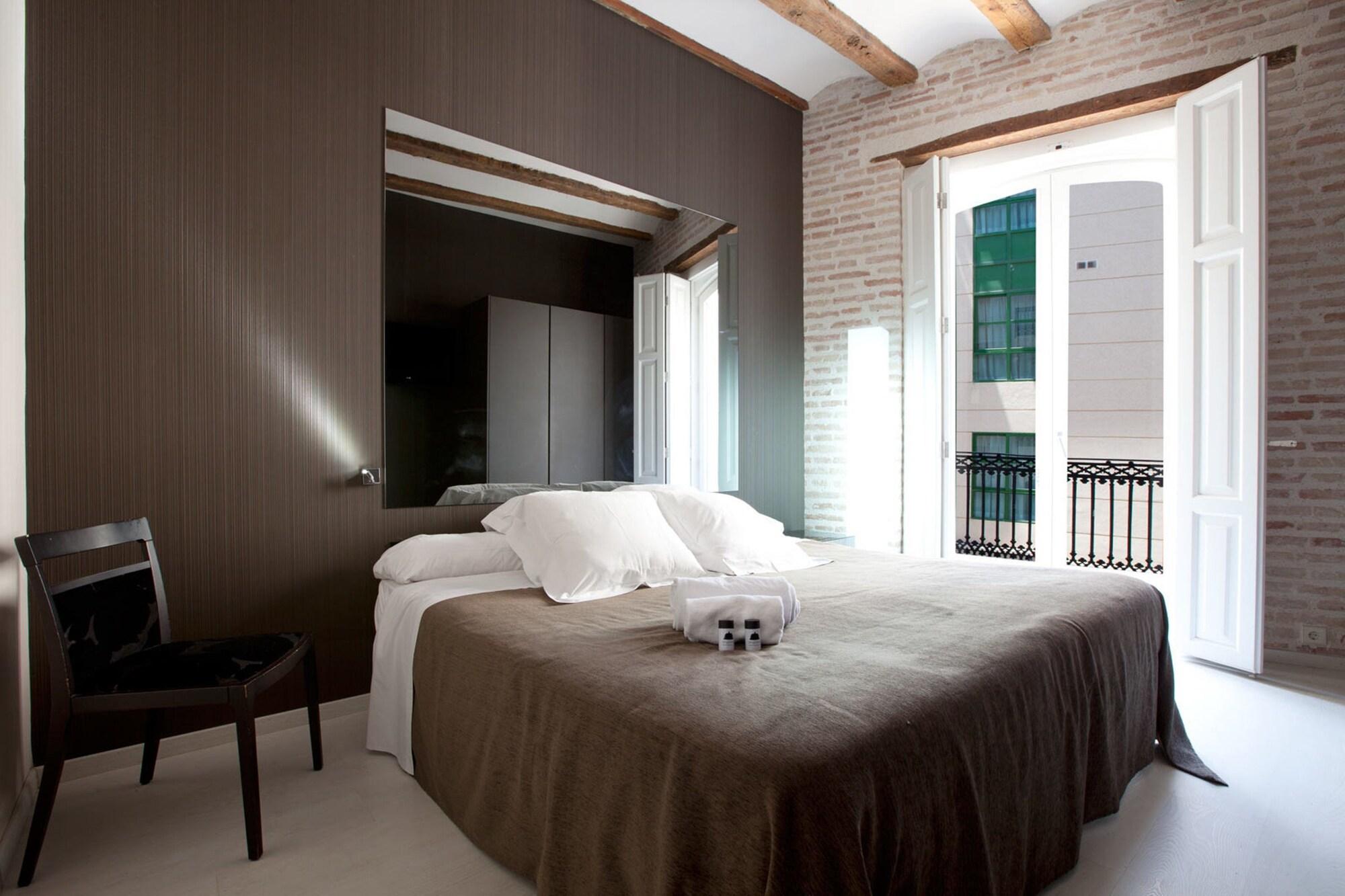 Guest house Cosy Embajador 2*