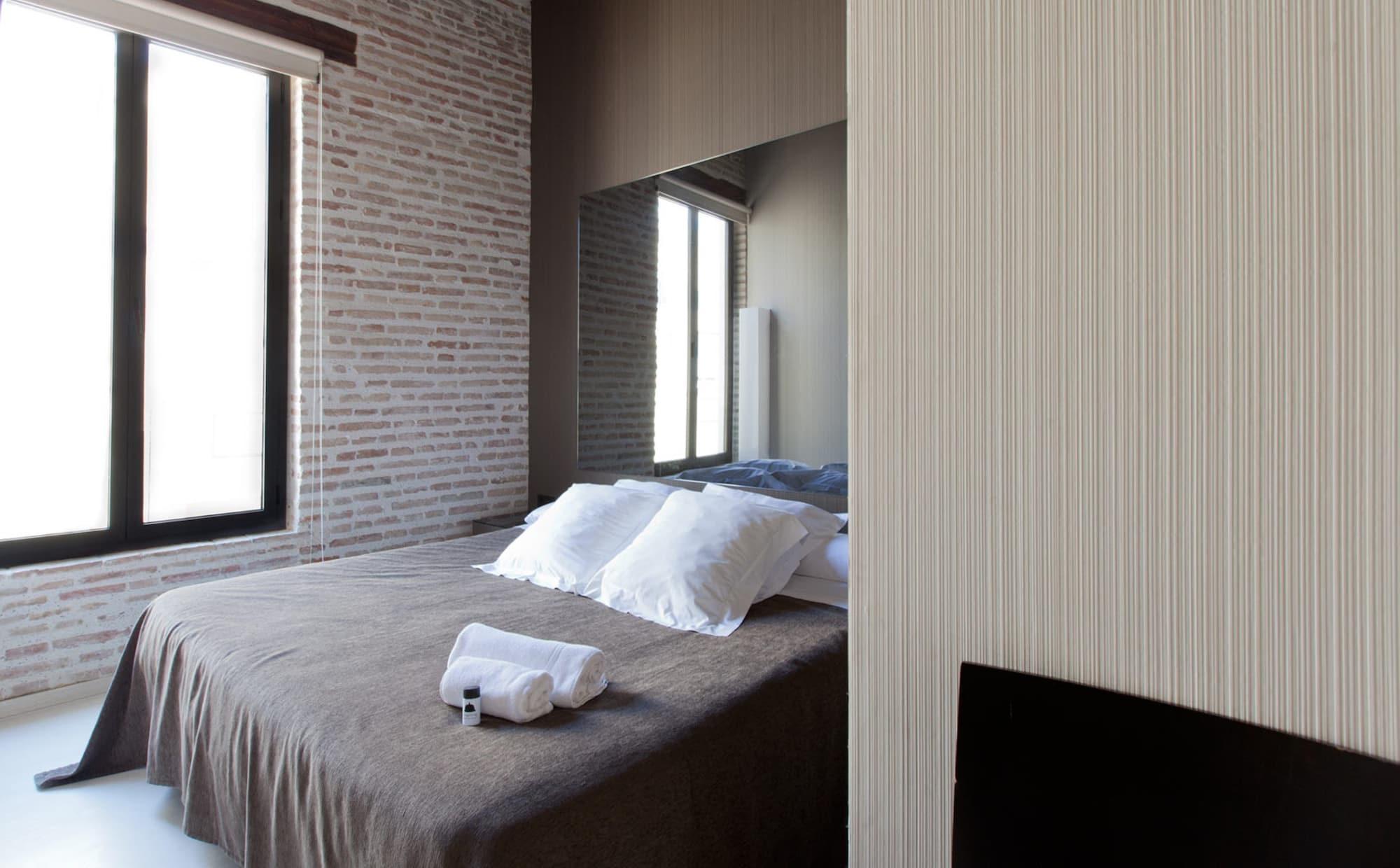 Cosy Embajador 2* Valencia
